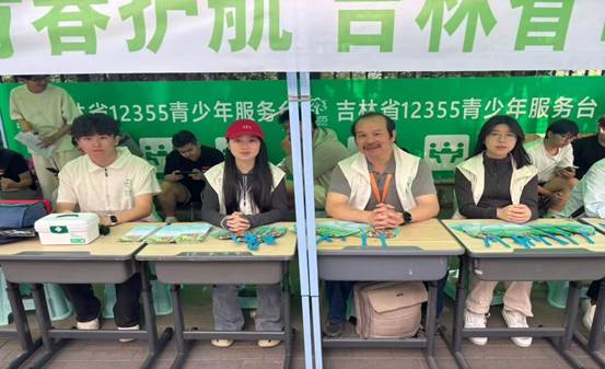 说明: 8bca3434998c96211d3a6e68d9ade2a