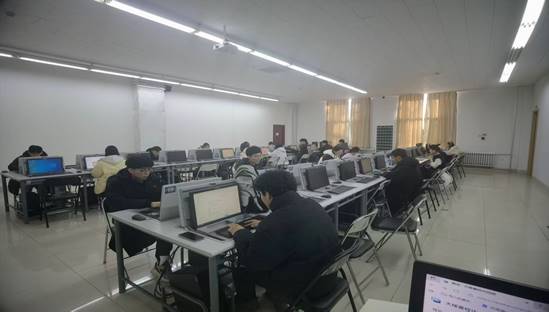 说明: 0304校内选拔赛